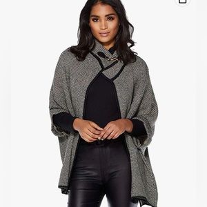StylesIlove Women Sweater Knit Cape with Buckle Fashion Jacket Shawl Poncho